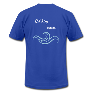 Catching waves - royal blue