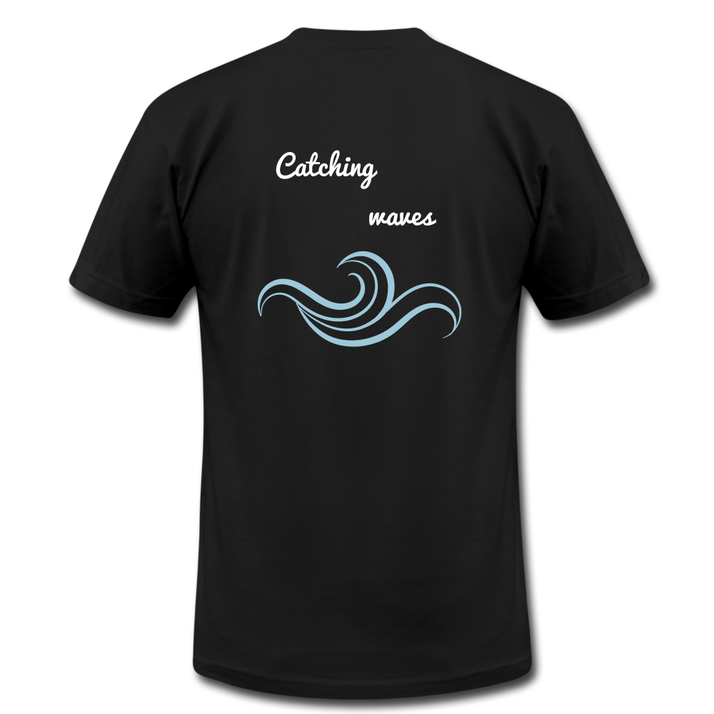 Catching waves - black